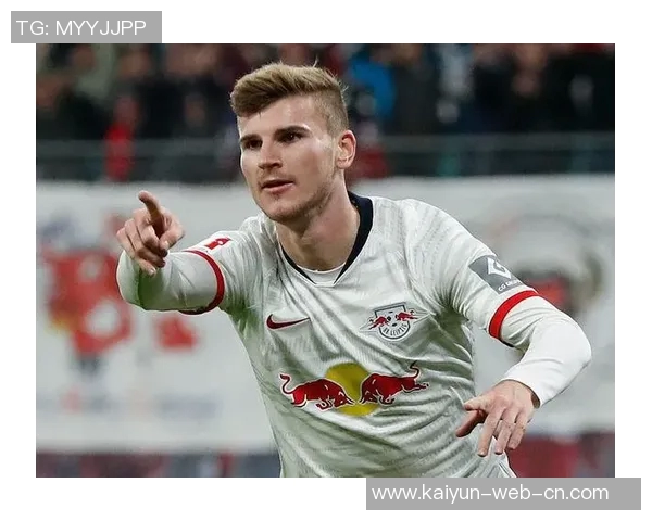 写实纹身艺术与足球球星魅力的完美融合探索